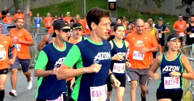 Motivação e Socialização: Os Benefícios do Grupo de Corrida. Como a Corrida em Grupo Inspira e Conecta Pessoas 2 grupo de corrida azon