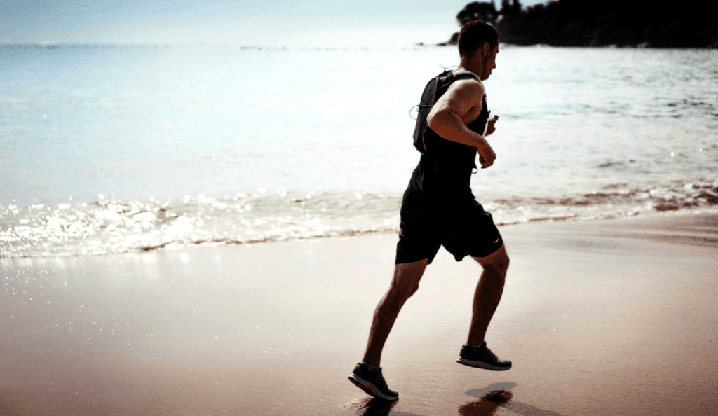 Seu tipo de corrida. Os segredos para correr melhor em diferentes terrenos 5 corrida na praia